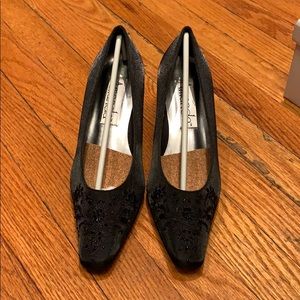 Black Amanda Heels Beautiful sequins work 💝